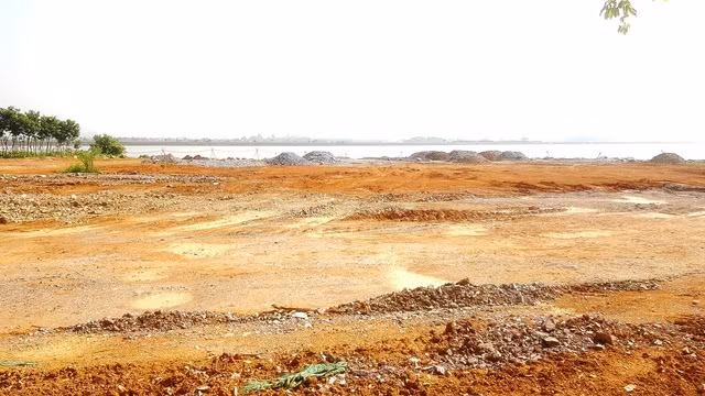 Hô biến 6,8ha đất hồ thủy lợi thành đất xây sân golf - Hình 5 Ho bien 6,8ha dat ho thuy loi thanh dat xay san golf-Hinh-5