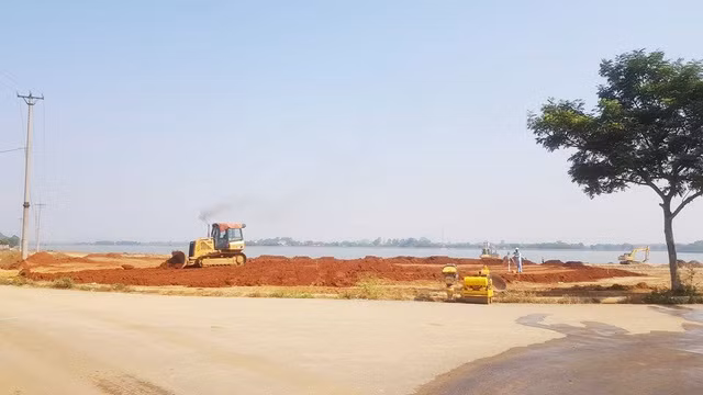 Hô biến 6,8ha đất hồ thủy lợi thành đất xây sân golf - Hình 4 Ho bien 6,8ha dat ho thuy loi thanh dat xay san golf-Hinh-4