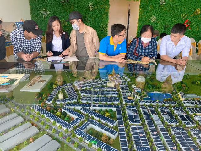 Tân An (Vĩnh Cửu - Đồng Nai): Ngoài dính đất công PNR ESTELLA còn không có đường vào dự án? - Hình 3 Tan An (Vinh Cuu - Dong Nai): Ngoai dinh dat cong PNR ESTELLA con khong co duong vao du an?-Hinh-3