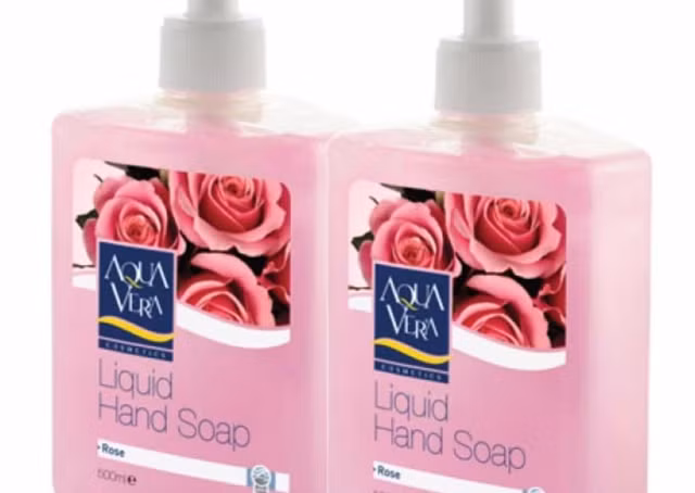 Nước rửa tay AQUAVERA Công ty Đài Linh nhập khẩu chất lượng kém thế nào? Nuoc rua tay AQUAVERA Cong ty Dai Linh nhap khau chat luong kem the nao?