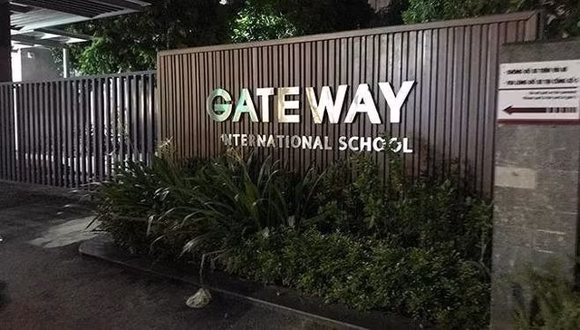 Học sinh lớp 1 trường GateWay tử vong: Ngạt khí bị nhốt trong ô tô thế nào? Hoc sinh lop 1 truong GateWay tu vong: Ngat khi bi nhot trong o to the nao?