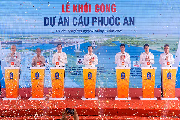Liên danh vừa trúng gói thầu hơn 1.800 tỷ có năng lực thế nào? Lien danh vua trung goi thau hon 1.800 ty co nang luc the nao?