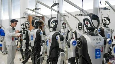 Robot Trung Quốc chỉ thông minh bằng trẻ 10 tuổi?