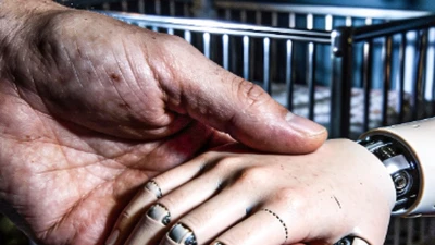 Người đàn ông Mỹ muốn nuôi con cùng bạn gái AI gây sốc