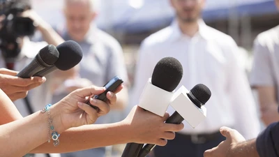 Phóng viên Ars Technica mất việc vì AI