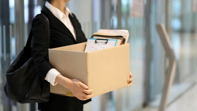 Amazon khai hỏa làn sóng sa thải vì AI, 30.000 người lao đao