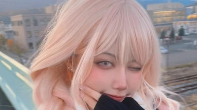 Ain Nguyễn tung ảnh cosplay “chặn đứng tháng 11” của game thủ