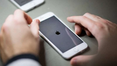 Apple cảnh báo khẩn, iPhone bị tấn công gián điệp