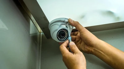 Gia đình lắp camera trong nhà coi chừng bị hack, lộ hình riêng tư