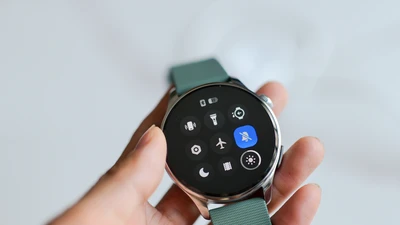 Xiaomi Watch 5, smartwatch pin 6 ngày, giá 7.99 triệu