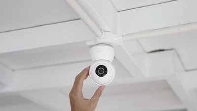 Nguy cơ bị theo dõi từ camera an ninh trong nhà ít ai ngờ