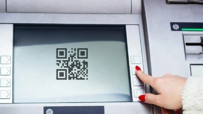 Rút tiền bằng mã QR tại ATM khác ngân hàng