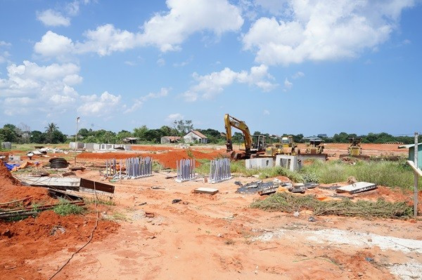 Sau gần 10 năm triển khai, dự án hạ tầng kỹ thuật khu nhà ở xã hội xã Tiến Lợi (nay là xã Tuyên Quang, Lâm Đồng) vẫn dở dang. Ảnh minh họa du-an-tien-loi-1.jpg