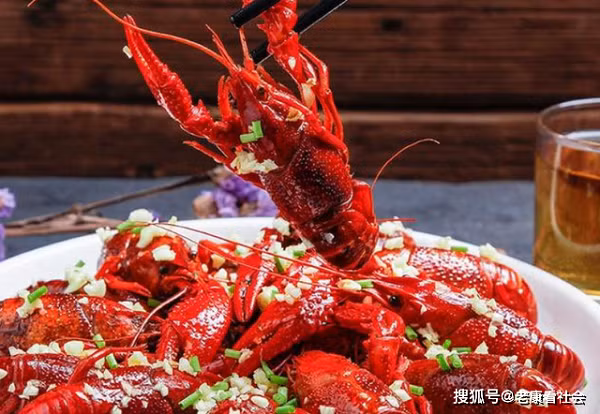 Nhung loai hai san duoc vi nhu o ki sinh trung, can can trong che bien