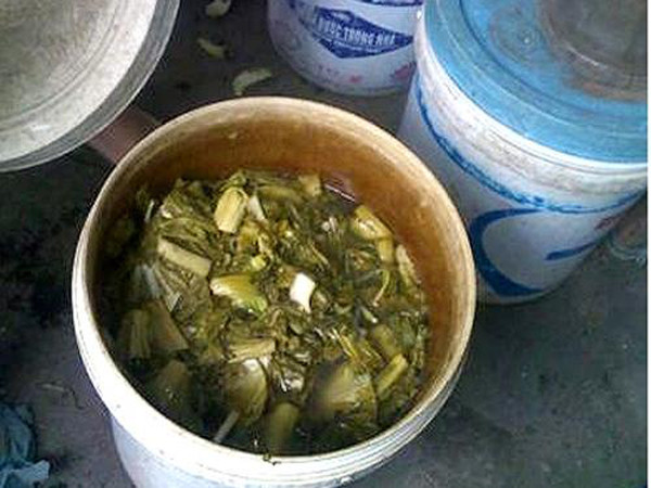 Ăn đồ muối chua không đúng cách cực gây hại sức khỏe - Hình 9 An do muoi chua khong dung cach cuc gay hai suc khoe-Hinh-9