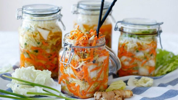 Ăn đồ muối chua không đúng cách cực gây hại sức khỏe - Hình 5 An do muoi chua khong dung cach cuc gay hai suc khoe-Hinh-5