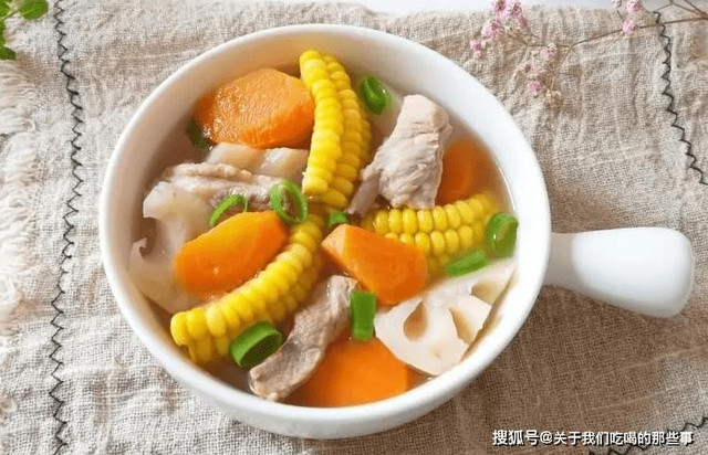 Mẹo nấu canh xương ngọt nước, hết mùi tanh - Hình 13 Meo nau canh xuong ngot nuoc, het mui tanh-Hinh-13