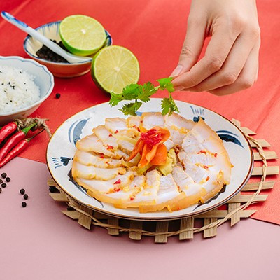 Điểm những món ăn Tết độc đáo, ngon lạ trên khắp Việt Nam - Hình 7 Diem nhung mon an Tet doc dao, ngon la tren khap Viet Nam-Hinh-7