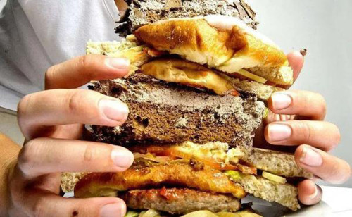 Loạt thói quen mỗi ngày làm hại dạ dày - Hình 10 Loat thoi quen moi ngay lam hai da day-Hinh-10