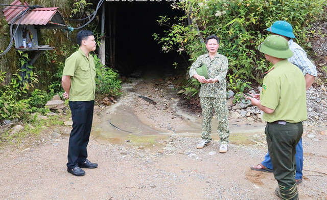 Vì sao Công ty Nhẫn bị trả hồ sơ khai thác vàng? - Hình 2 Vi sao Cong ty Nhan bi tra ho so khai thac vang?-Hinh-2