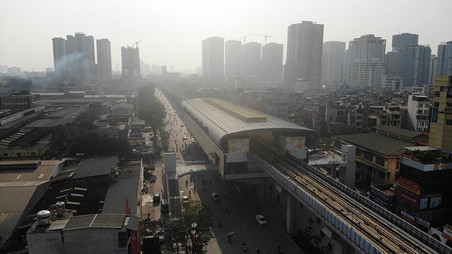 Cận cảnh đường sắt Cát Linh - Hà Đông sắp đưa vào khai thác tháng 4/2019 - Hình 4 Can canh duong sat Cat Linh - Ha Dong sap dua vao khai thac thang 4/2019-Hinh-4