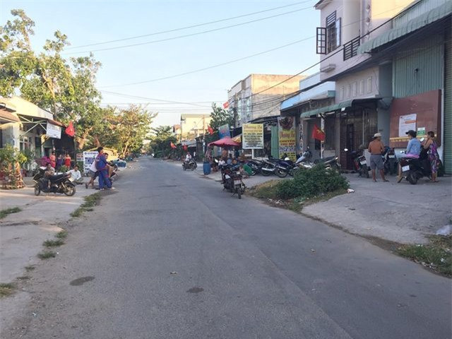 Thời sự nóng ngày 13/2: Nam thanh niên treo cổ trong nhà nghỉ - Hình 4 Thoi su nong ngay 13/2: Nam thanh nien treo co trong nha nghi-Hinh-4