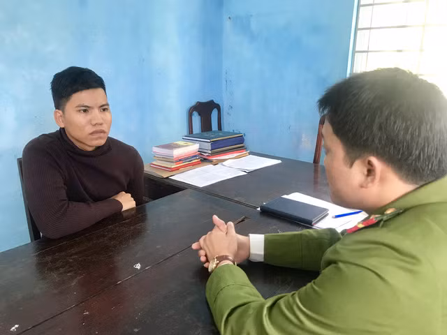 Doc gi hom nay 31/1: Buoc luu dan truoc cua nha nguoi yeu cu-Hinh-2