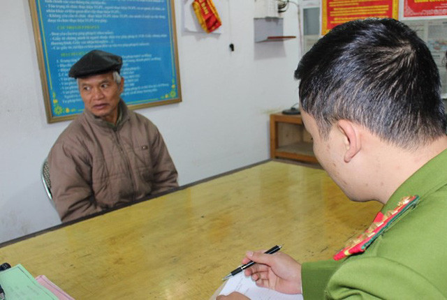 Bố đánh chết con trai vì nghiện ma túy, trộm thóc đi bán Bo danh chet con trai vi nghien ma tuy, trom thoc di ban