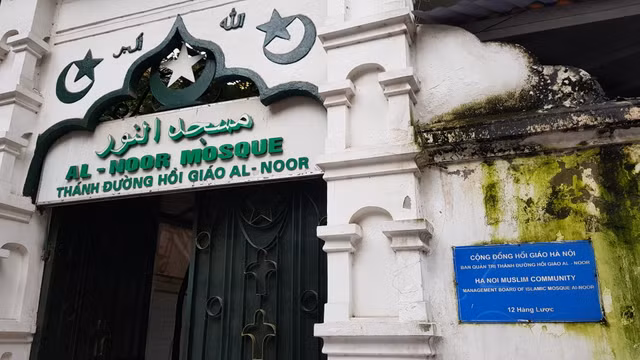 Anh: Can canh nha tho Hoi giao duy nhat tai Ha Noi-Hinh-2