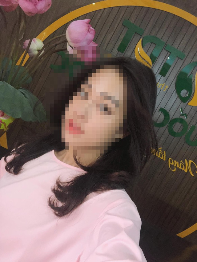 Hotgirl làm ở sân bay Tân Sơn Nhất bị nữ đại úy cảnh sát chửi bới nói gì? - Hình 3 Hotgirl lam o san bay Tan Son Nhat bi nu dai uy canh sat chui boi noi gi?-Hinh-3