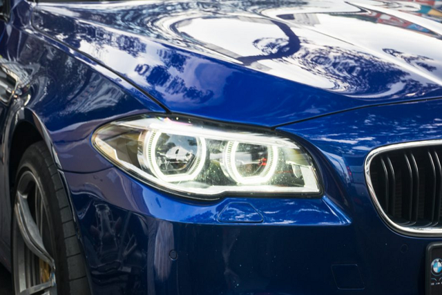 Ảnh BMW M5 F10 cực hiếm trên phố Sài Gòn - Hình 2 Anh BMW M5 F10 cuc hiem tren pho Sai Gon-Hinh-2