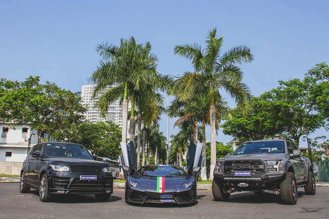 Doanh nhân Đà Nẵng chi hàng trăm triệu độ Ford F-150 Raptor - Hình 6 Doanh nhan Da Nang chi hang tram trieu do Ford F-150 Raptor-Hinh-6