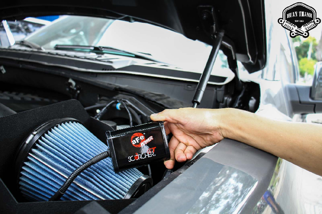 Doanh nhân Đà Nẵng chi hàng trăm triệu độ Ford F-150 Raptor - Hình 4 Doanh nhan Da Nang chi hang tram trieu do Ford F-150 Raptor-Hinh-4