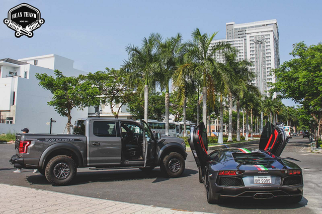 Doanh nhân Đà Nẵng chi hàng trăm triệu độ Ford F-150 Raptor - Hình 5 Doanh nhan Da Nang chi hang tram trieu do Ford F-150 Raptor-Hinh-5