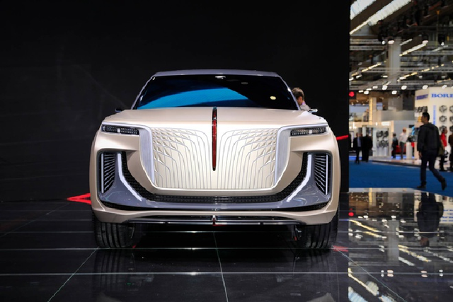 Chi tiết xe hạng sang Hongqi E115 Trung Quốc mượn dáng Rolls-Royce Chi tiet xe hang sang Hongqi E115 Trung Quoc muon dang Rolls-Royce