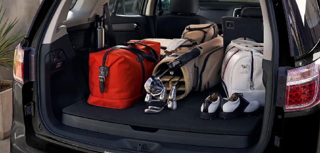 Chevrolet Trailblazer giảm giá đến 200 triệu đồng - Hình 2 Chevrolet Trailblazer giam gia den 200 trieu dong-Hinh-2