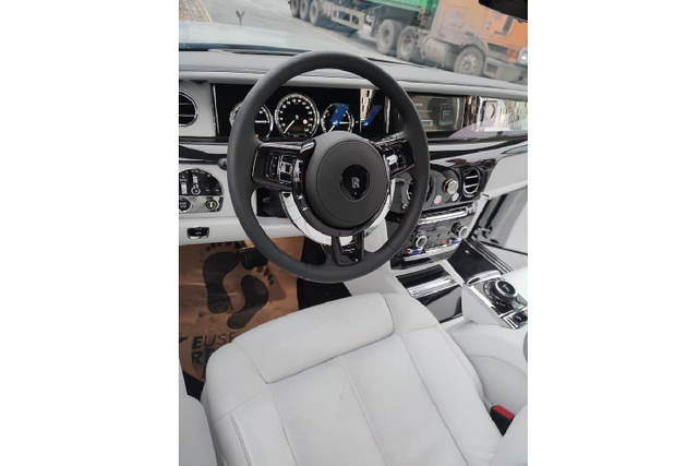 Xe Rolls-Royce Phantom Tranquillity hon 60 ty ve Viet Nam-Hinh-4