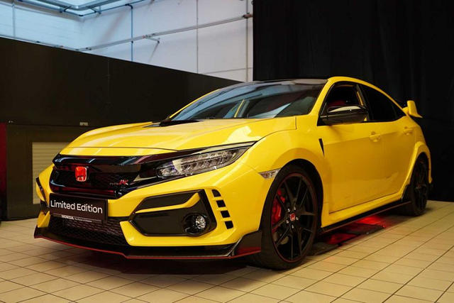 Vua sedan hạng C – Honda Civic ra mắt biến thể Type R 2021 - Hình 2 Vua sedan hang C – Honda Civic ra mat bien the Type R 2021-Hinh-2