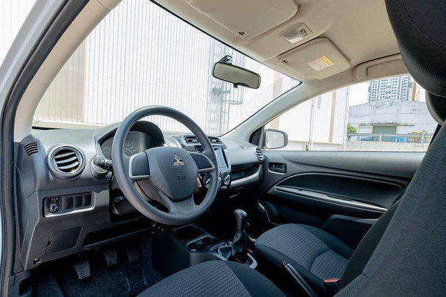 Mitsubishi Attrage 2020 giá rẻ "đe doạ" Honda City ở Việt Nam - Hình 5 Mitsubishi Attrage 2020 gia re