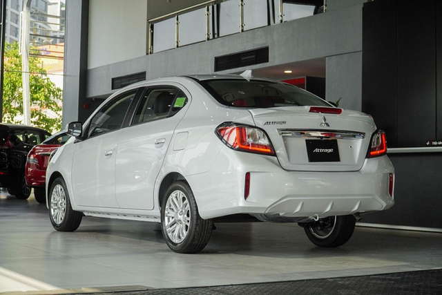 Mitsubishi Attrage 2020 giá rẻ "đe doạ" Honda City ở Việt Nam - Hình 9 Mitsubishi Attrage 2020 gia re