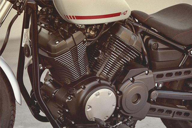 Can canh Yamaha Bolt 2020 tu 212 trieu dong tai My-Hinh-3