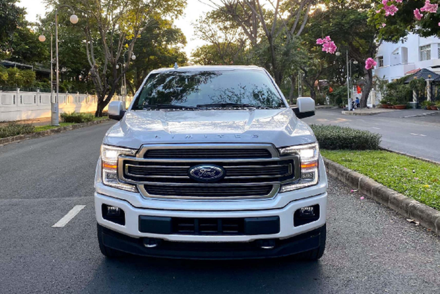 Ngam sieu ban tai Ford F-150 Limited hon 4 ty tai Viet Nam-Hinh-2