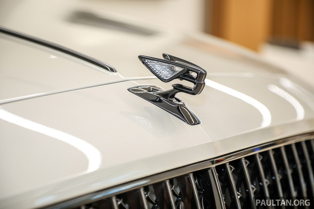 Đặc sắc sedan siêu sang Bentley Flying Spur thế hệ thứ 3 - Hình 7 Dac sac sedan sieu sang Bentley Flying Spur the he thu 3-Hinh-7