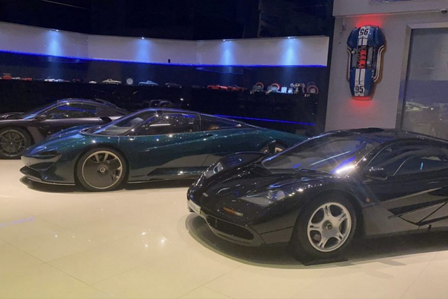 McLaren Speedtail khoac ao carbon xanh hang doc, khoang noi that co 3 cho ngoi-Hinh-7