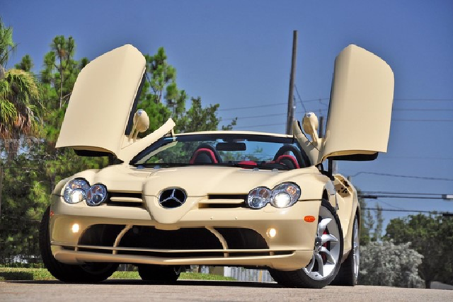 Mercedes-Benz SLR McLaren màu sơn Elfenbein độc nhất vô nhị Mercedes-Benz SLR McLaren mau son Elfenbein doc nhat vo nhi