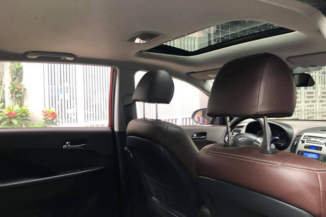 Có nên mua Hyundai i30 hơn 10 tuối chỉ 300 triệu tại Việt Nam? - Hình 5 Co nen mua Hyundai i30 hon 10 tuoi chi 300 trieu tai Viet Nam?-Hinh-5