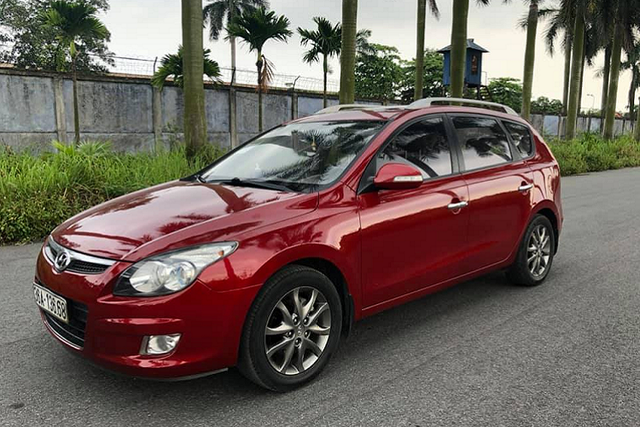 Có nên mua Hyundai i30 hơn 10 tuối chỉ 300 triệu tại Việt Nam? Co nen mua Hyundai i30 hon 10 tuoi chi 300 trieu tai Viet Nam?