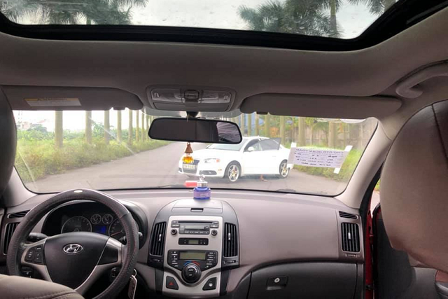 Có nên mua Hyundai i30 hơn 10 tuối chỉ 300 triệu tại Việt Nam? - Hình 3 Co nen mua Hyundai i30 hon 10 tuoi chi 300 trieu tai Viet Nam?-Hinh-3