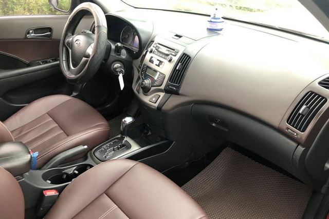 Có nên mua Hyundai i30 hơn 10 tuối chỉ 300 triệu tại Việt Nam? - Hình 4 Co nen mua Hyundai i30 hon 10 tuoi chi 300 trieu tai Viet Nam?-Hinh-4