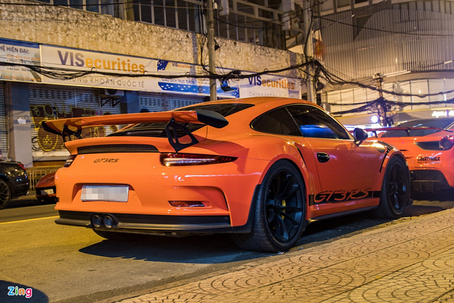 Đại gia Đặng Lê Nguyên Vũ cho tái xuất Porsche 911 GT3 RS - Hình 2 Dai gia Dang Le Nguyen Vu cho tai xuat Porsche 911 GT3 RS-Hinh-2